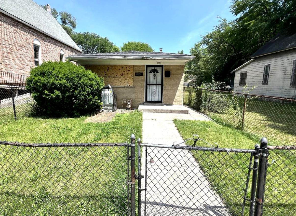8809 S Harvard Ave., Chicago, IL 60620