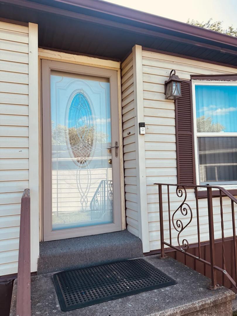 638 Huntsbridge Rd., Matteson, IL 60443