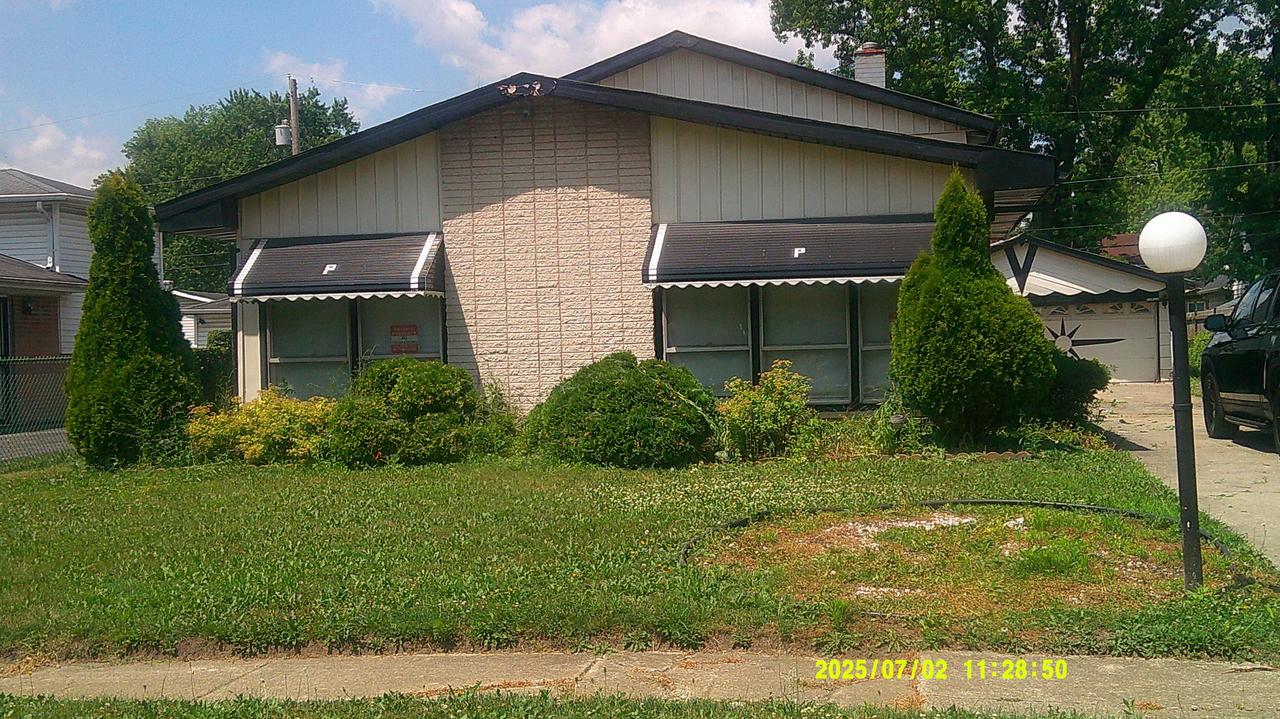 [Address Unavailable], Markham, IL 60428