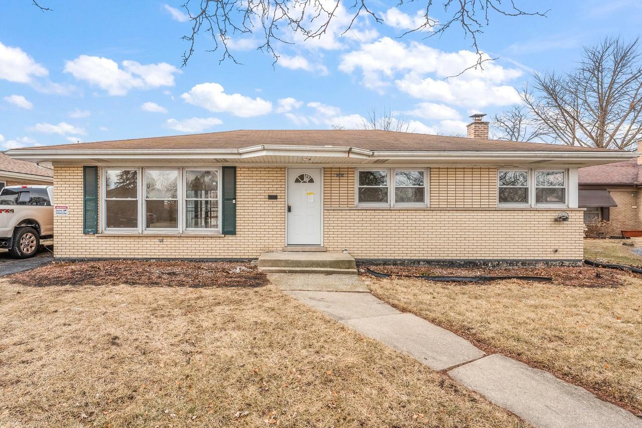 16832 School St., South Holland, IL 60473