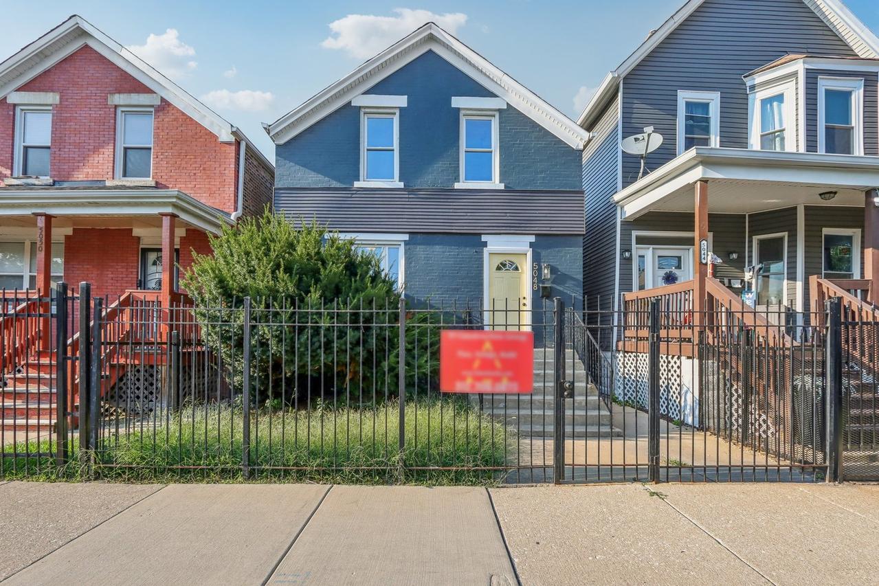 5048 W Superior St., Chicago, IL 60644