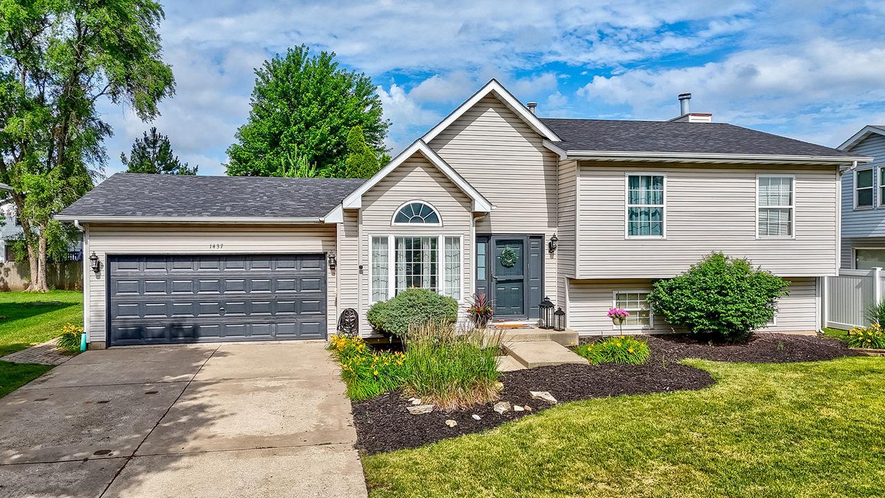 1437 Vintage Dr., Joliet, IL 60431