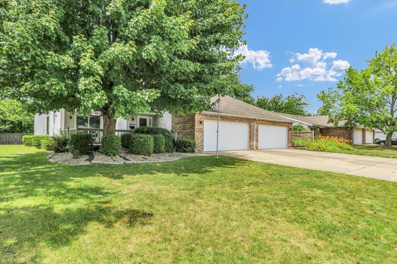 705 Ramblewood Ct. #A, Savoy, IL 61874