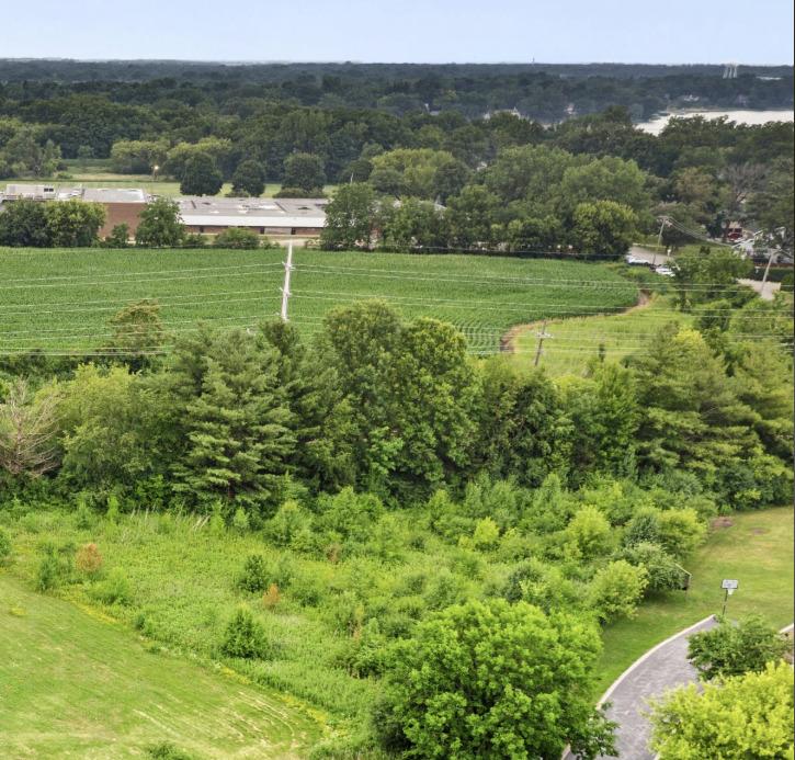 6873 Ellis Ave., Long Grove, IL 60047