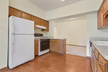 18423 Pine Lake Dr. #2, Tinley Park, IL 60477