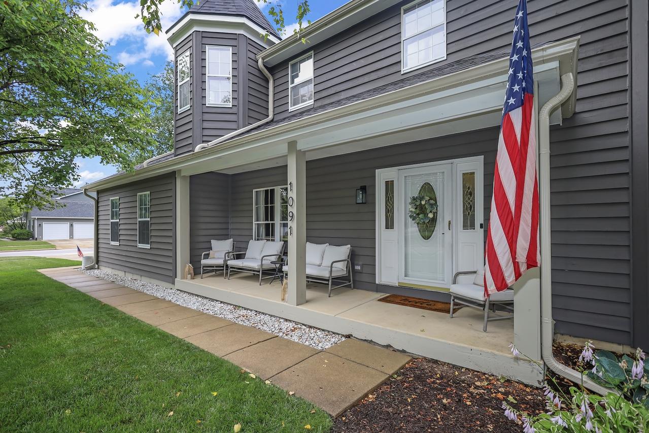 1091 Danforth Dr., Batavia, IL 60510