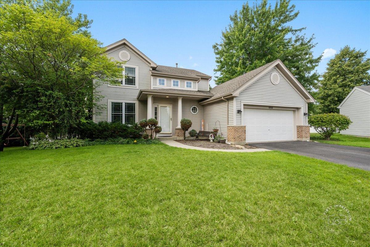 6910 Zachary Dr., Carpentersville, IL 60110