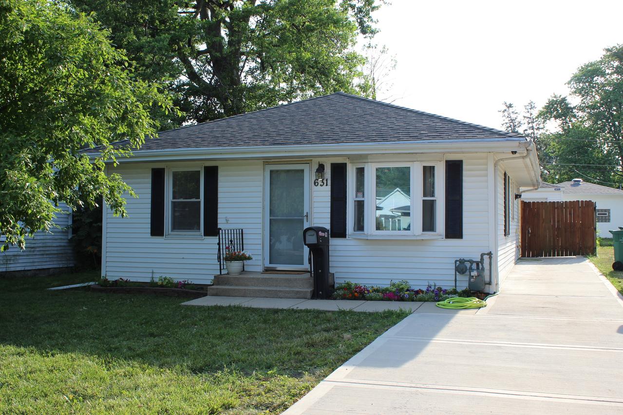 631 Central Ave., Joliet, IL 60436