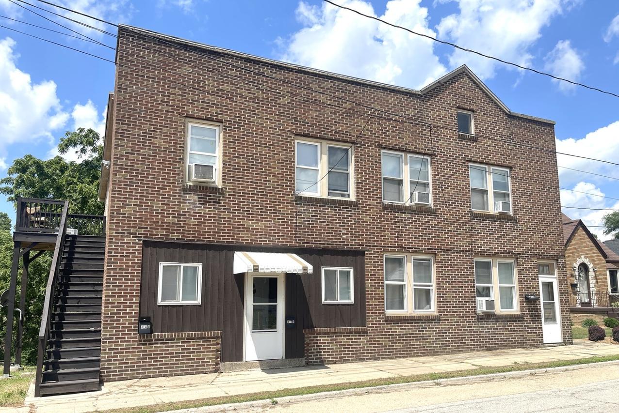 314 Peru St., Peru, IL 61354