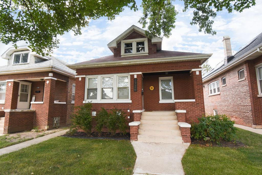 2726 Euclid Ave., Berwyn, IL 60402