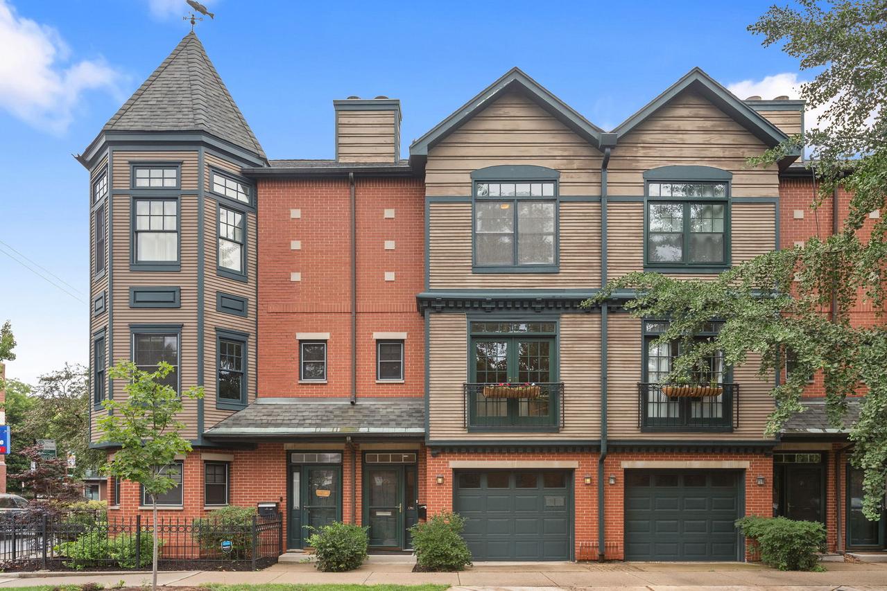 3955 N Paulina St., Chicago, IL 60613