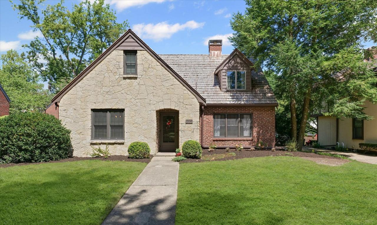 504 W Delaware Ave., Urbana, IL 61801