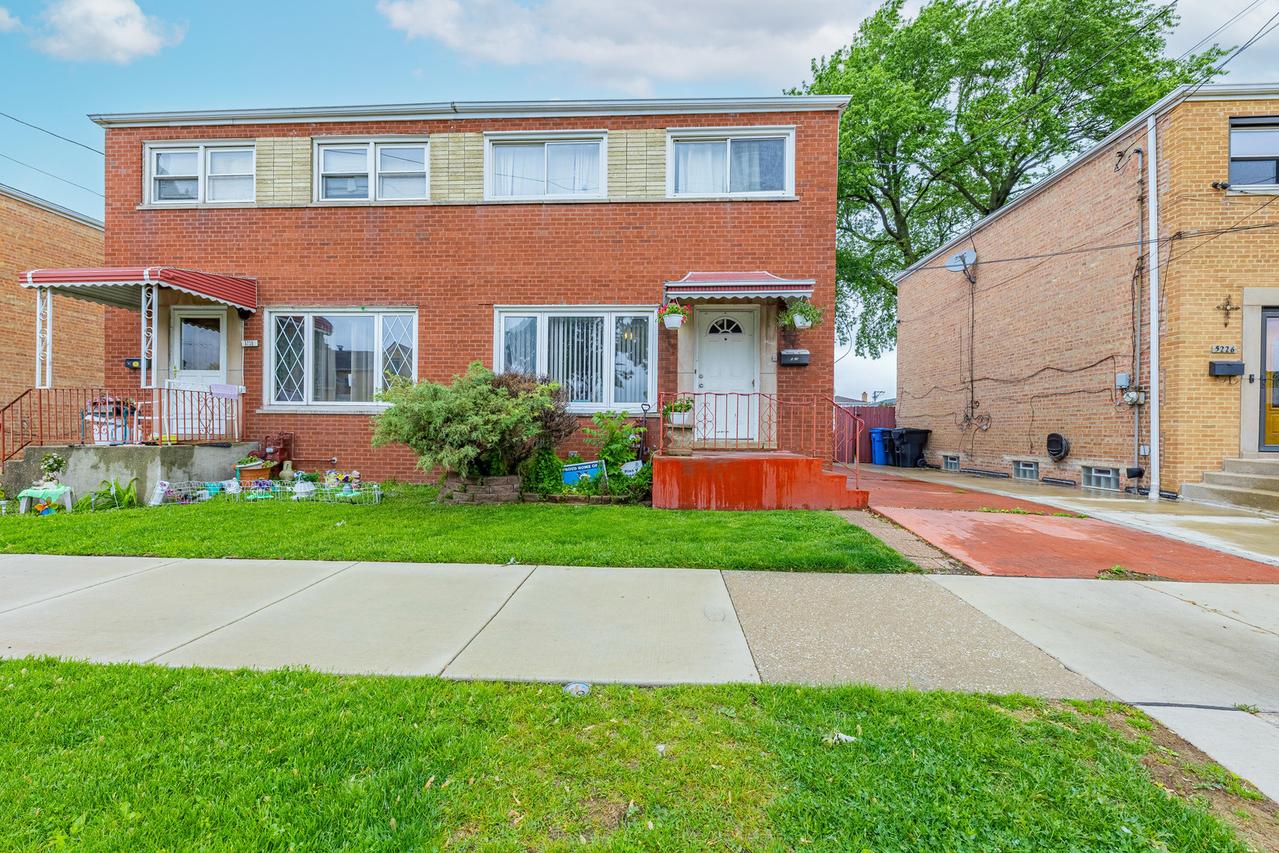 5228 W 54th St., Chicago, IL 60638