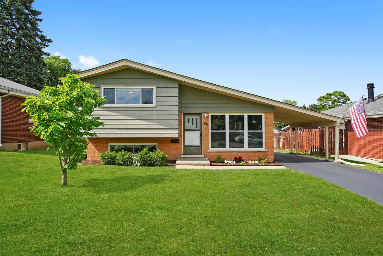 56 W Granville Ave., Roselle, IL 60172