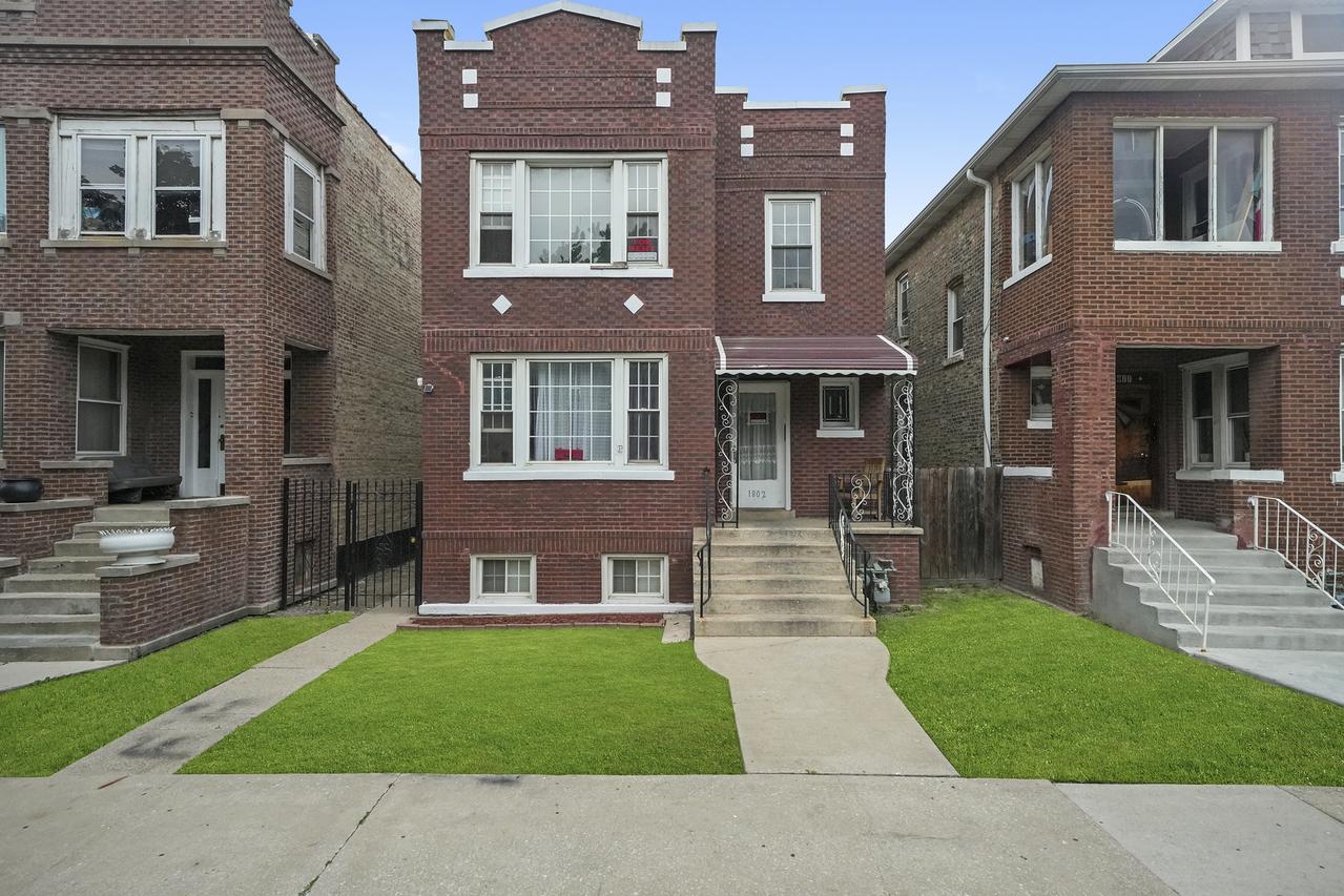 1802 S 50th Ave., Cicero, IL 60804