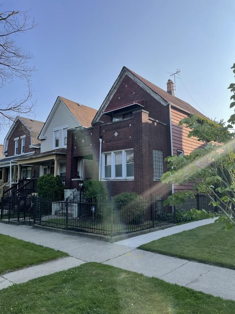 7240 S Lafayette Ave., Chicago, IL 60621