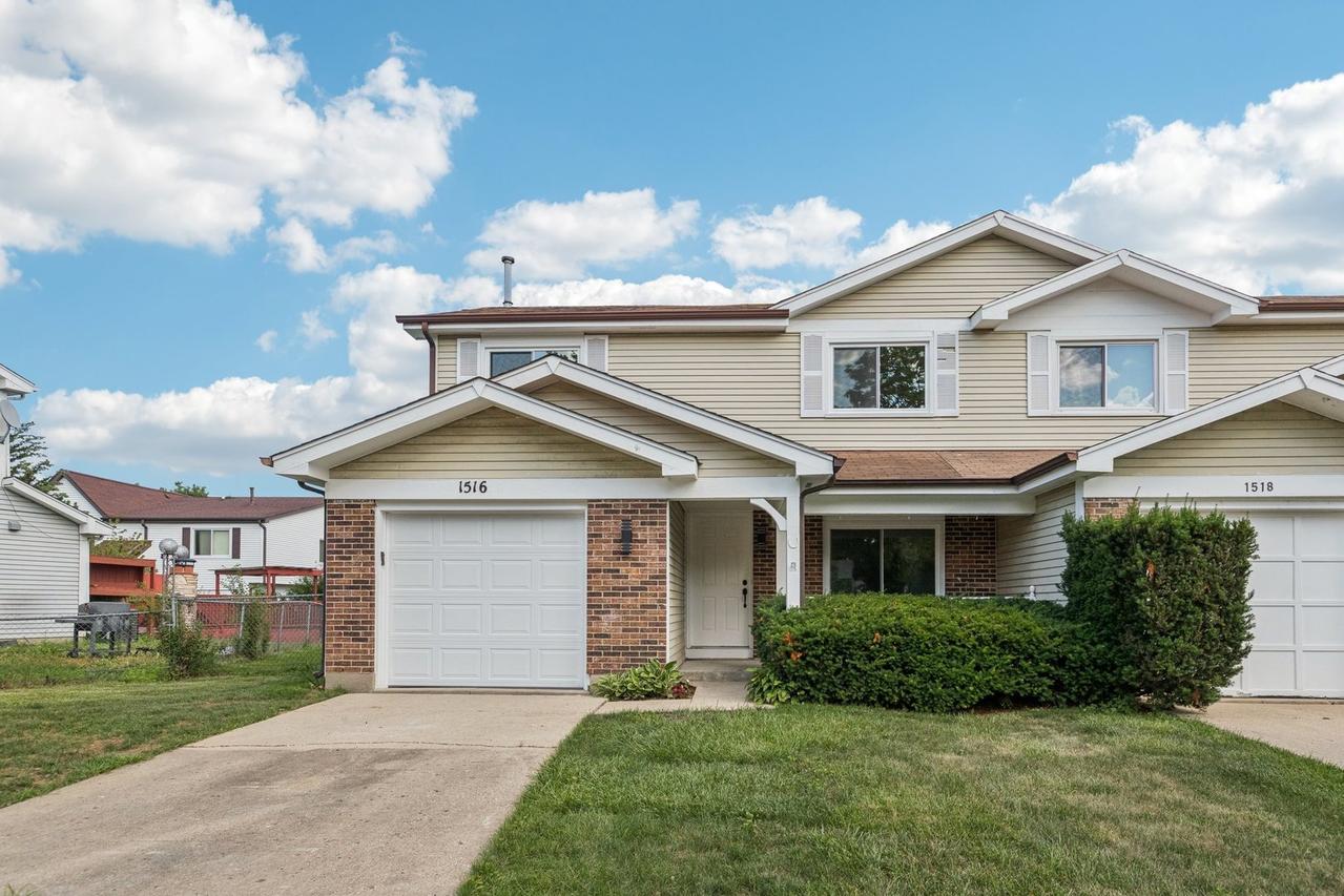 1516 Laguna Ct., Wheeling, IL 60090