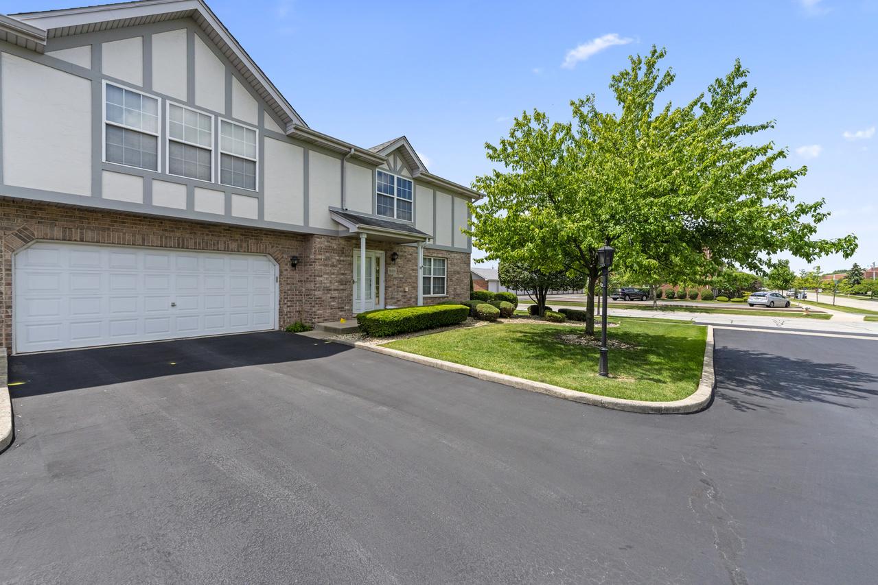 18211 Eagle Dr., Tinley Park, IL 60477