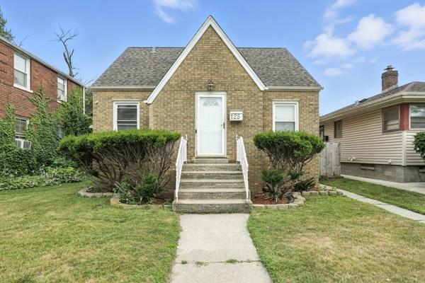 125 Warren St., Calumet City, IL 60409