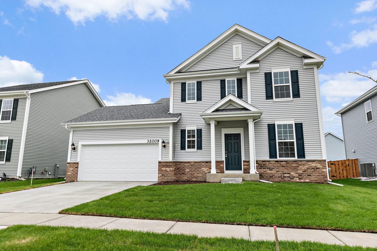 32018 Savannah Dr., Lakemoor, IL 60051