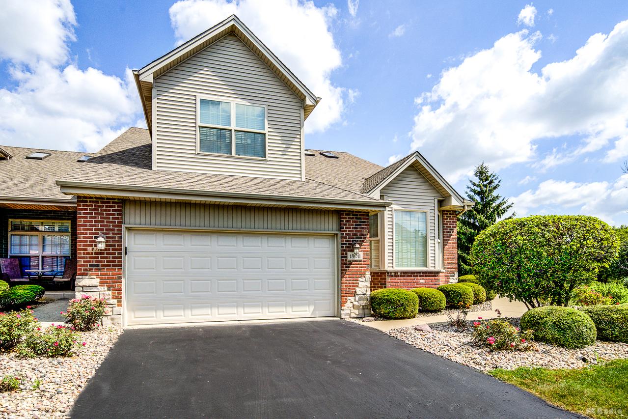 18011 Breckenridge Blvd., Orland Park, IL 60467