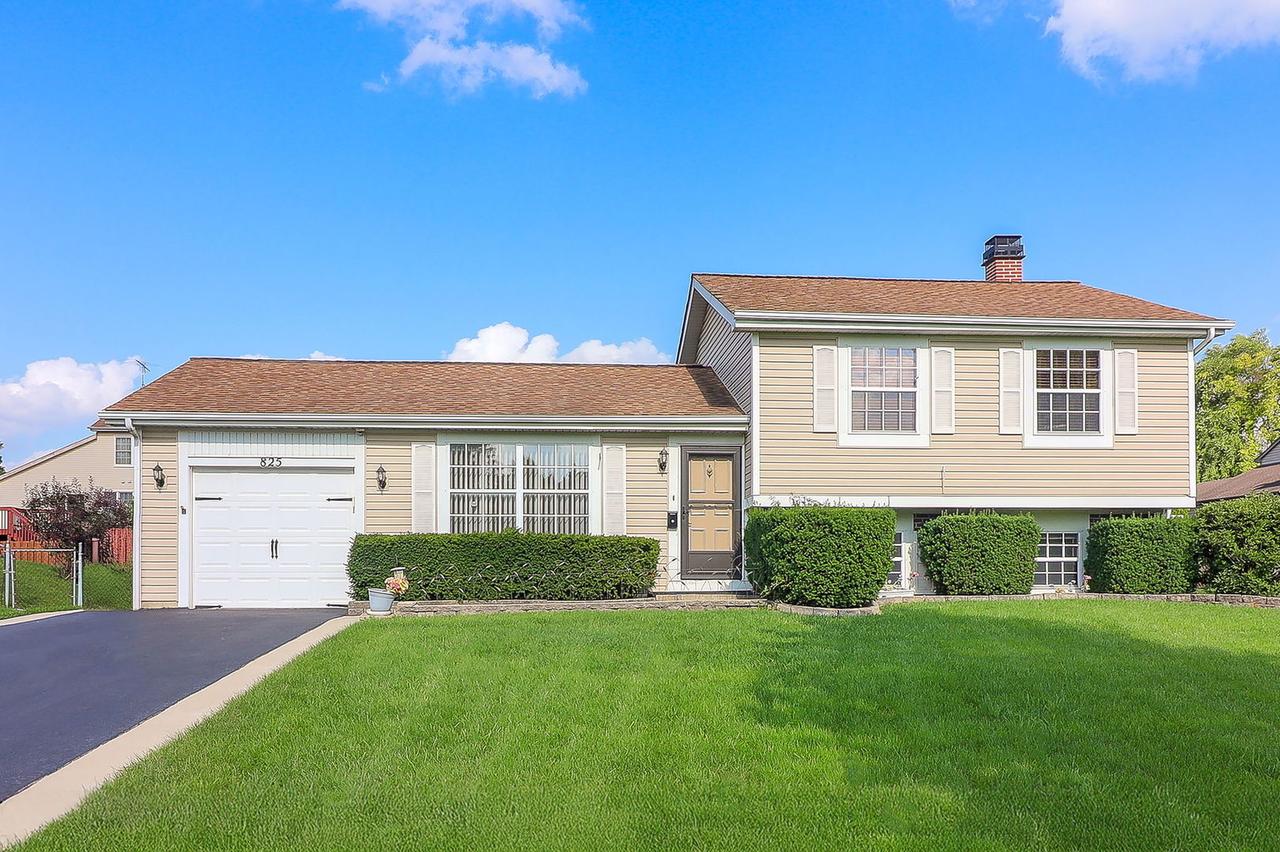 825 Prairie Ave., Bartlett, IL 60103