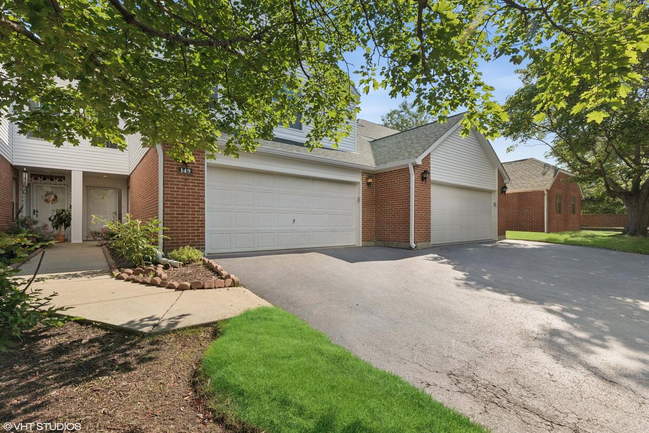 149 Huntington St., Lake Bluff, IL 60044