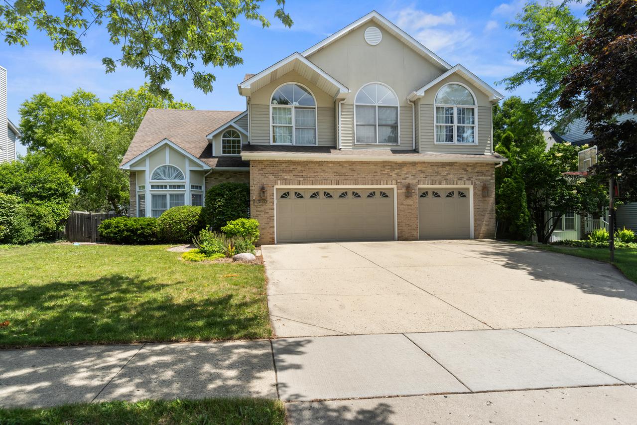 290 Knox Park Rd., Lake Zurich, IL 60047