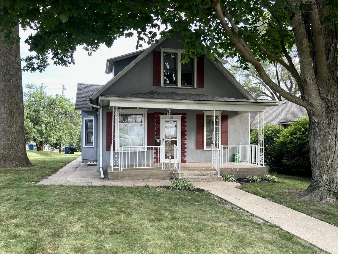 109 E Minnesota St., Spring Valley, IL 61362