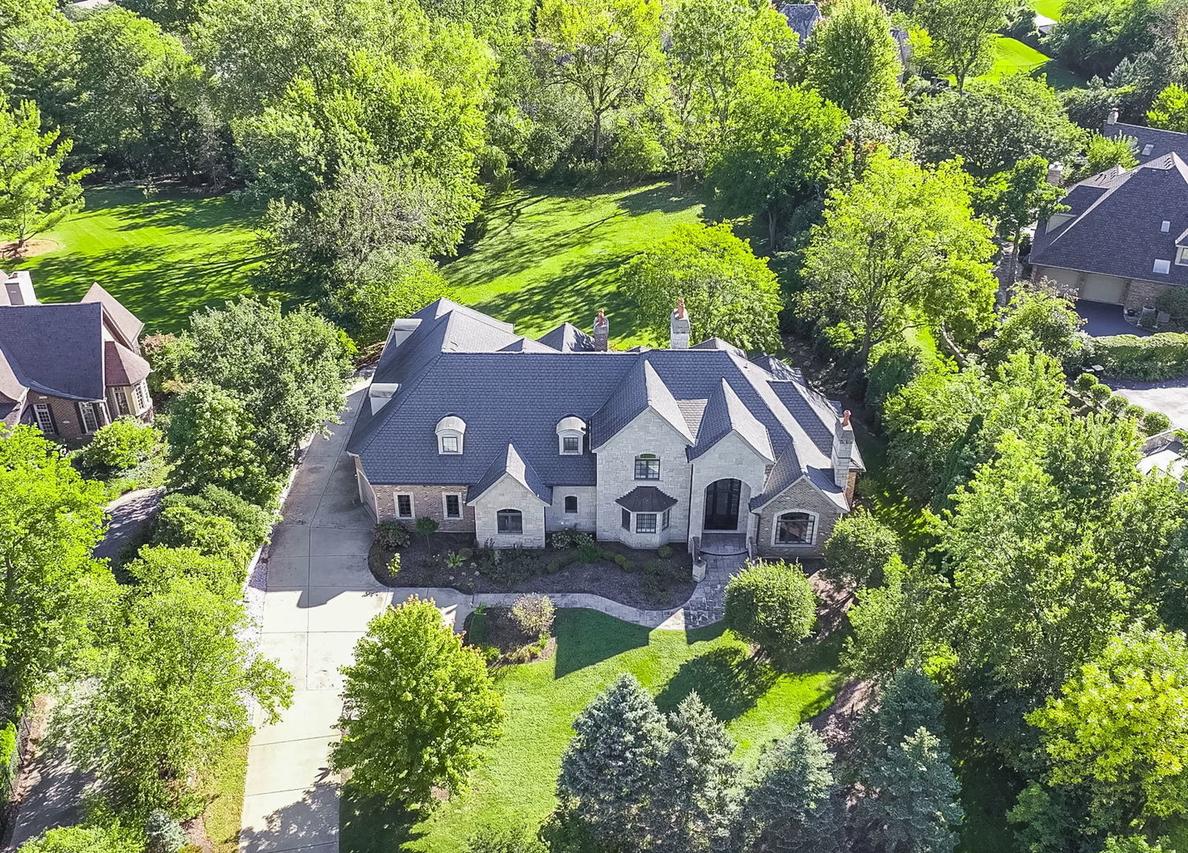 6403 S Garfield Ave., Burr Ridge, IL 60527