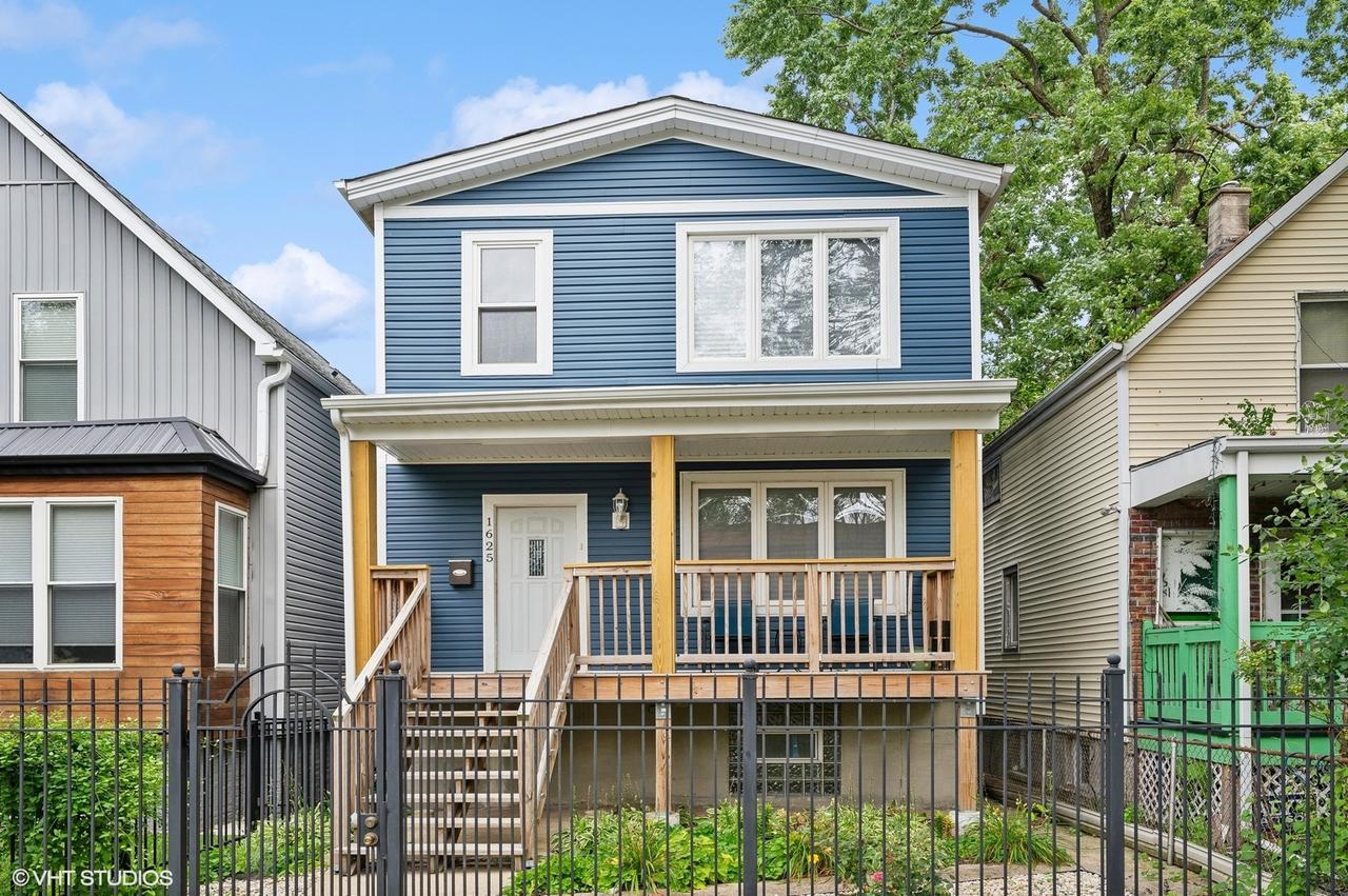 1625 N Lawndale Ave., Chicago, IL 60647