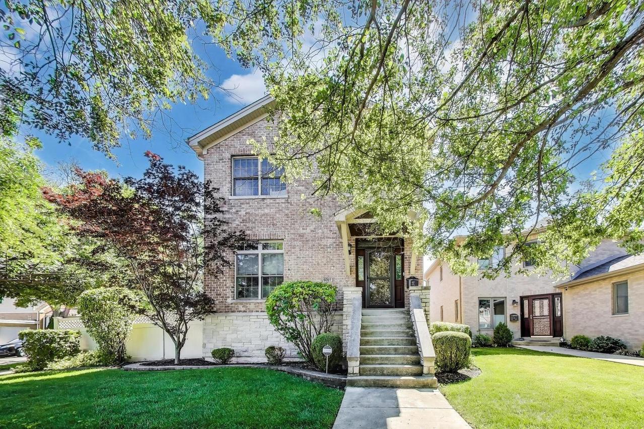 6067 N Oconto Ave., Chicago, IL 60631