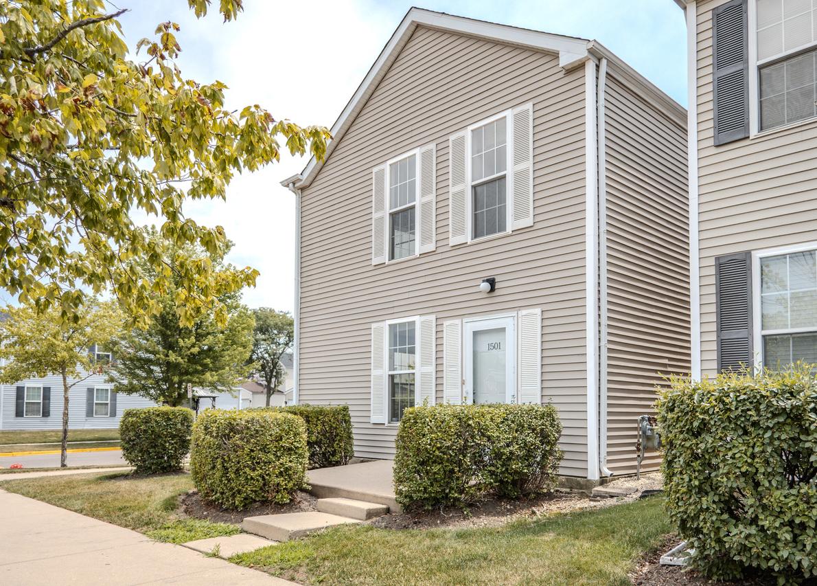 1501 Simms St., Aurora, IL 60504