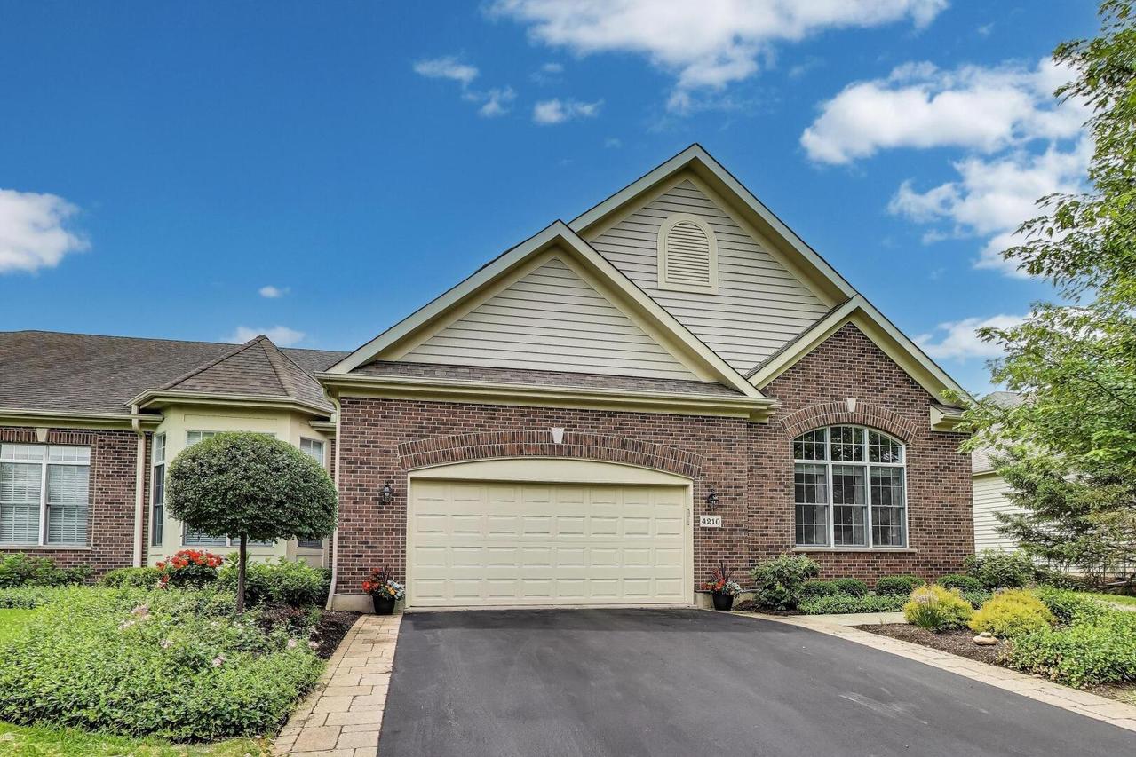 4210 Coyote Lakes Cir., Lake In The Hills, IL 60156