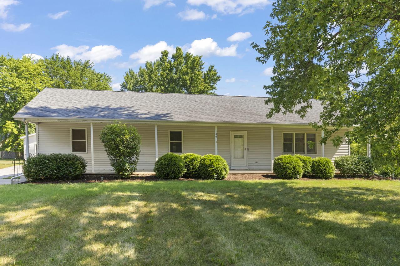 146 E 3rd St., Braidwood, IL 60408