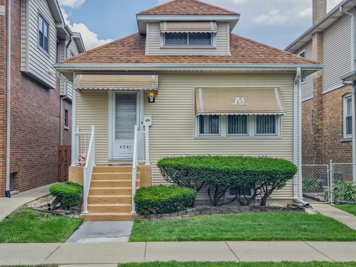 4241 N Ozark Ave., Norridge, IL 60706