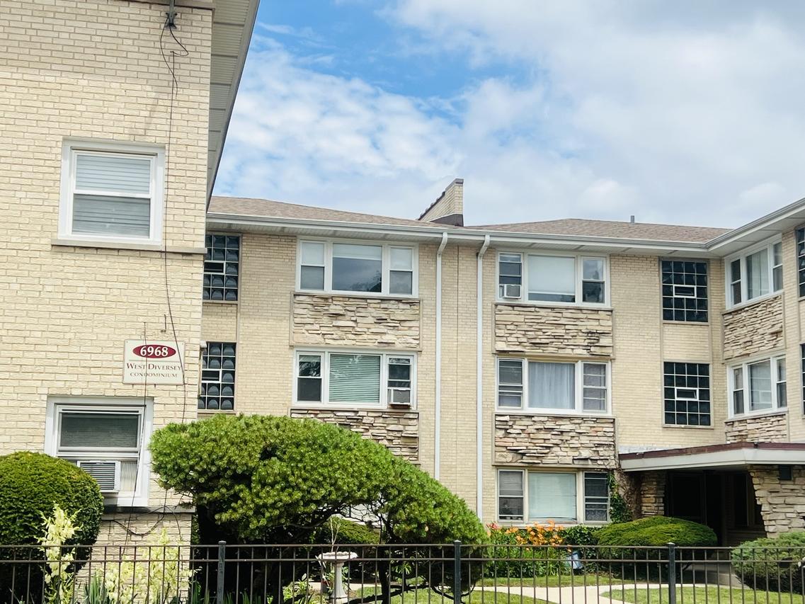 6968 W Diversey Ave. #7, Chicago, IL 60707