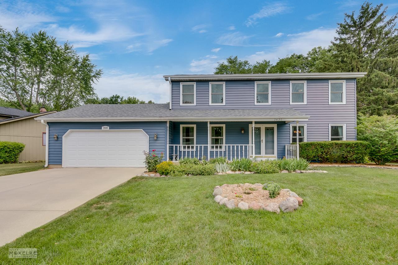 2430 Lakeside Dr., Aurora, IL 60504