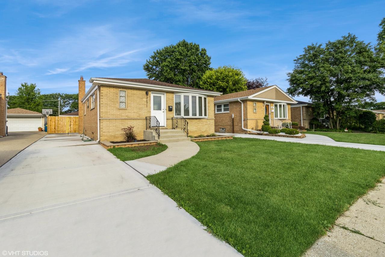 3671 Sarah St., Franklin Park, IL 60131