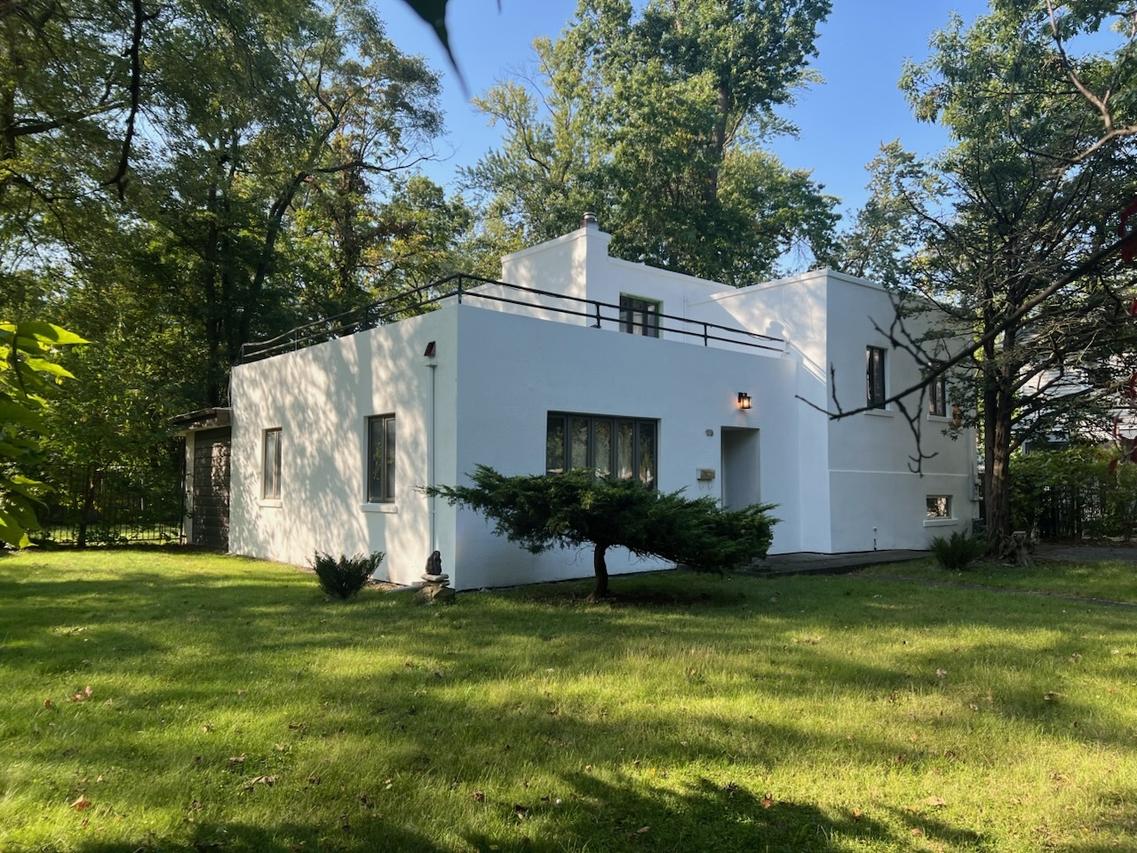 715 E Margaret St., Thornton, IL 60476