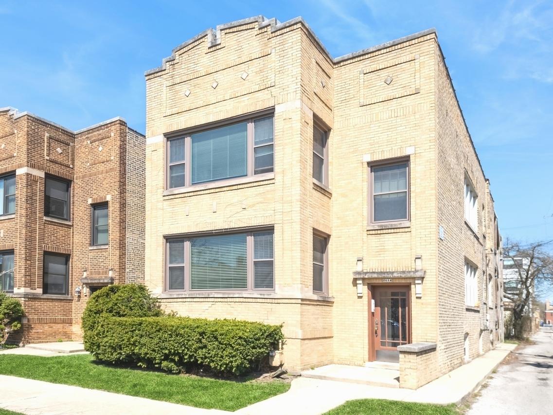 2614 W Lunt Ave., Chicago, IL 60645