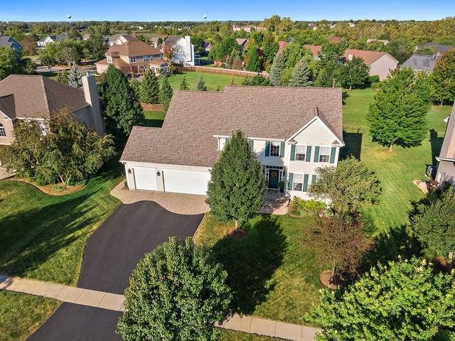 1484 Rolling Hills Dr., Crystal Lake, IL 60014