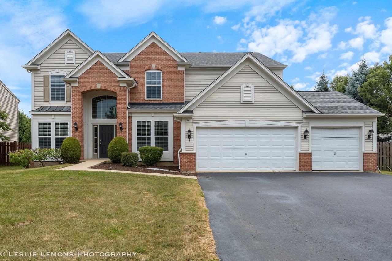 366 Tiger St., Bolingbrook, IL 60490