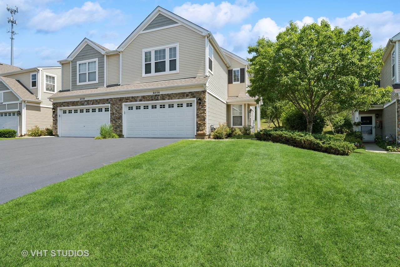 6556 Marble Ln., Carpentersville, IL 60110