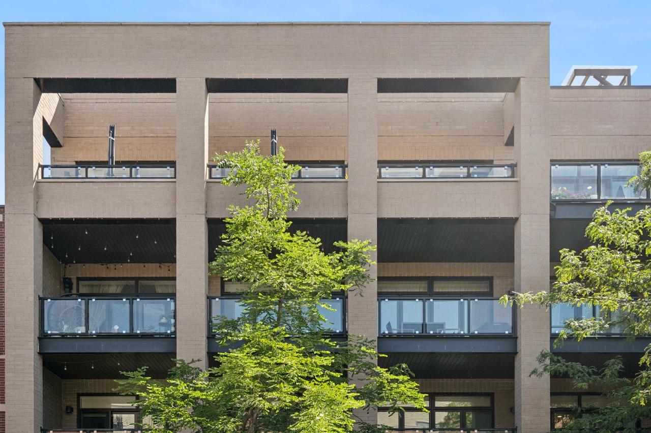 4115 N Lincoln Ave. #4N, Chicago, IL 60618