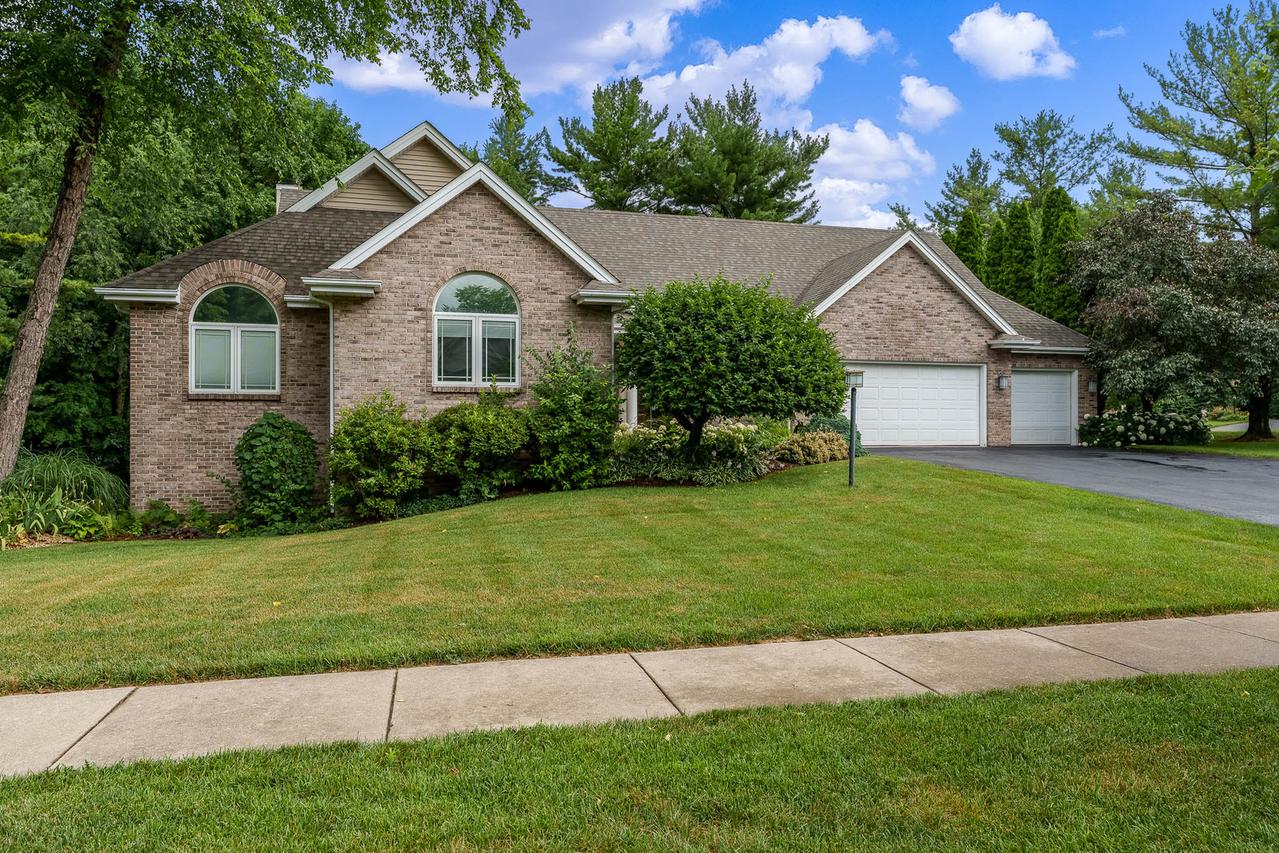 5330 Parliament Pl., Rockford, IL 61107