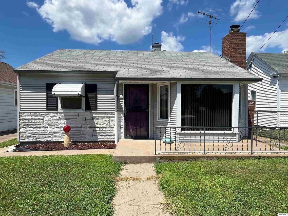 2631 Cherry St., Quincy, IL 62301