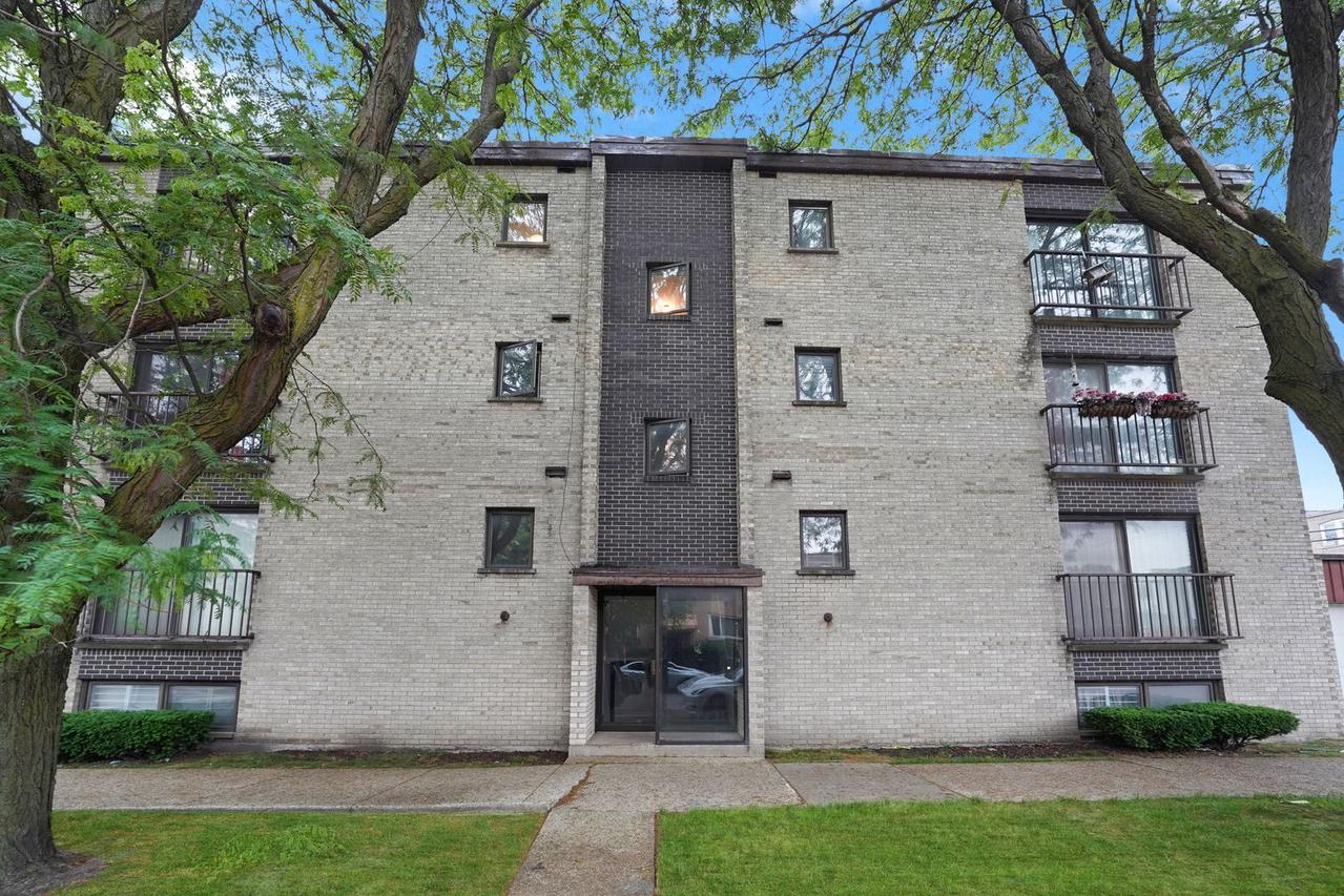 5200 N Rockwell St. #3N, Chicago, IL 60625