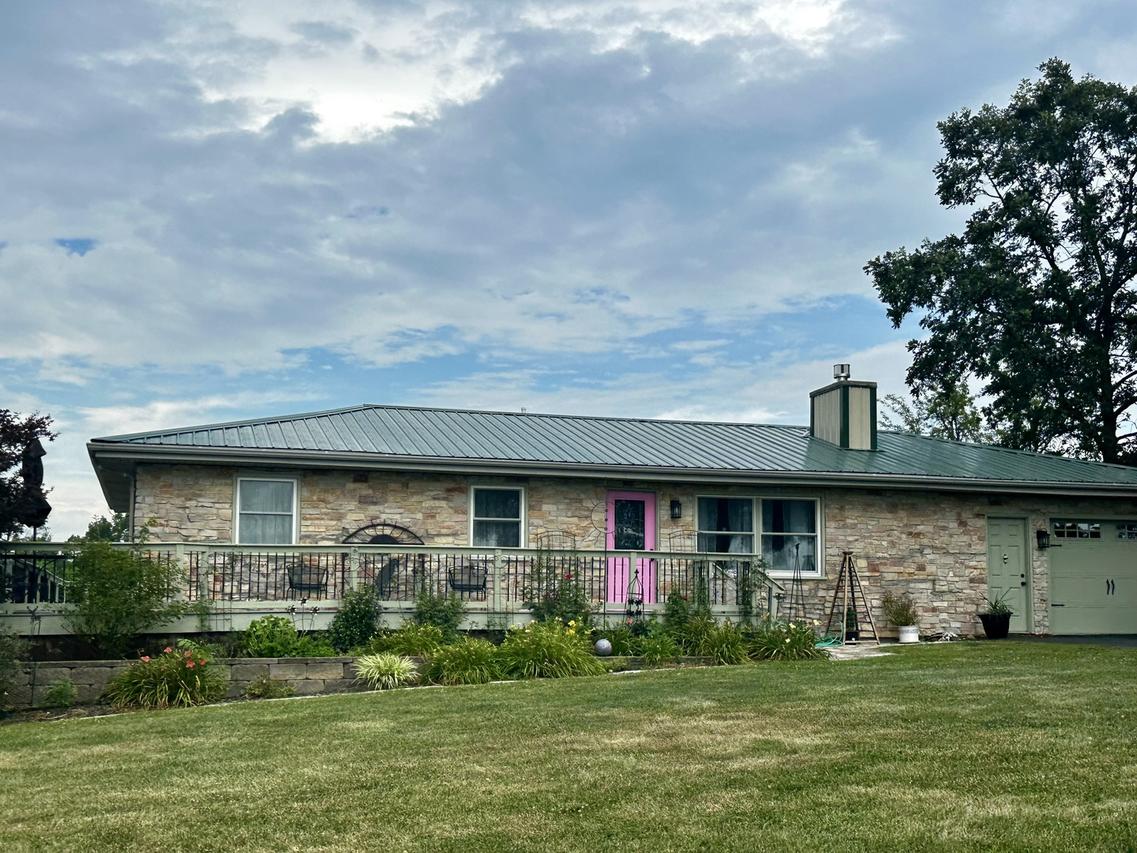 6119 Little Galilee Rd., Clinton, IL 61727