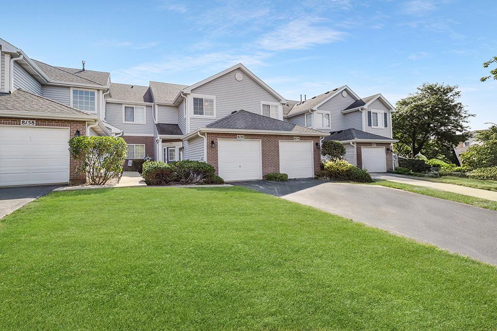 8156 Ripple Ridge Dr., Darien, IL 60561